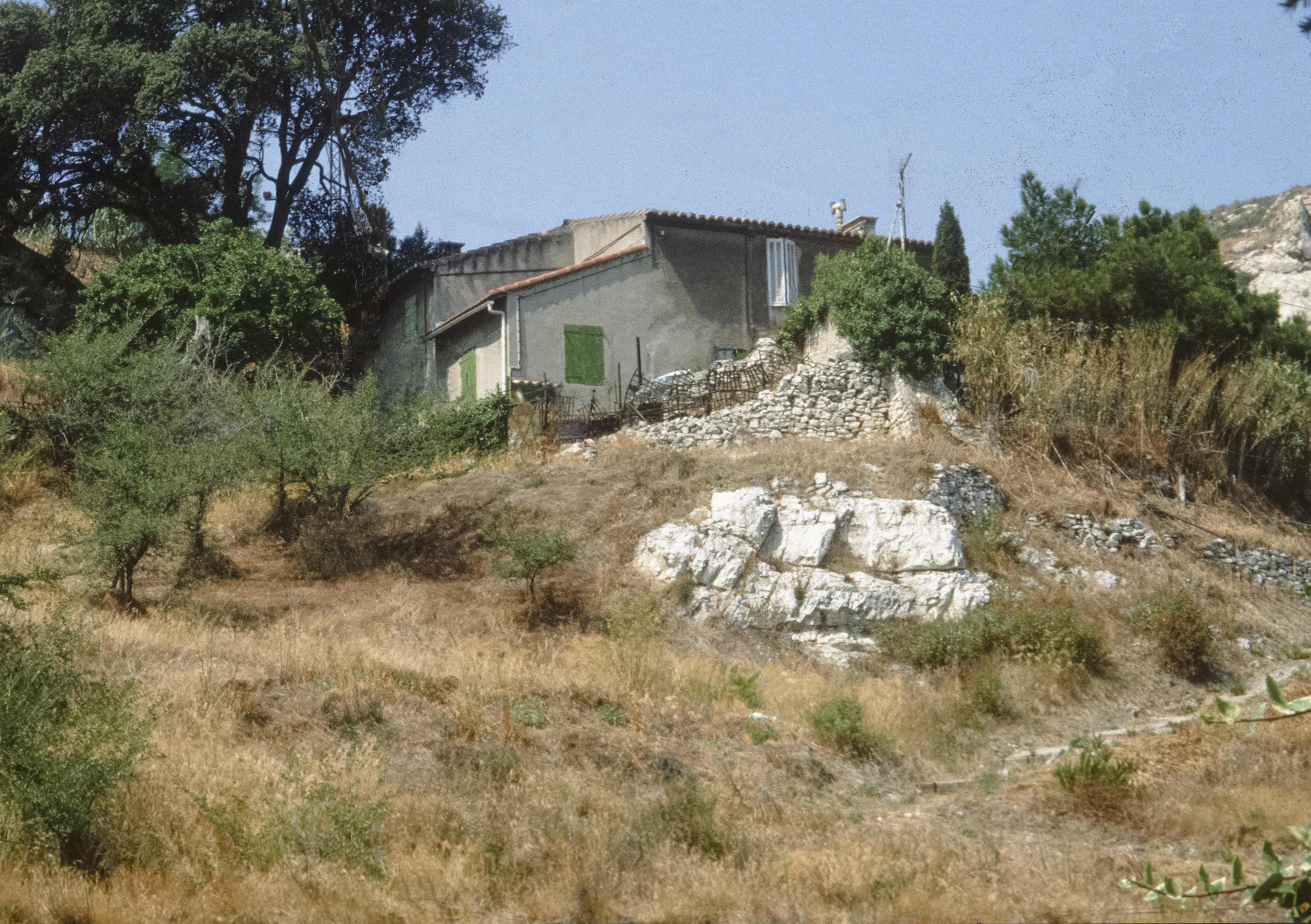 Maisons en Provence (La vallée de Riaux près de l'Estaque), c.1883 (FWN