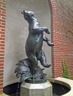 Bear, Sculpture Fragments, 1944 (Catalogue no. 1044)