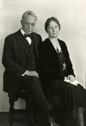 Bishop Nathaniel Dandridge Pendleton and his wife, Beatrice Childs Pendleton, 1937 Bryn Athyn Historic District Archives, RMP_PRI_3713 - courtesy of the Glencairn Museum [cropped photograph]).