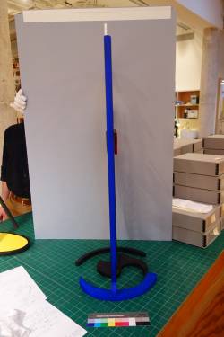 Glass II (Prototype), 1976 (RLCR 2476). Side view