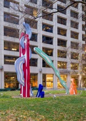 Brushstroke Group, 1996 (posthumous ed. 1/1 and AP fabricated 2005) RLCR 4463.AP.  At Union Plaza, Philadelphia, in 2022