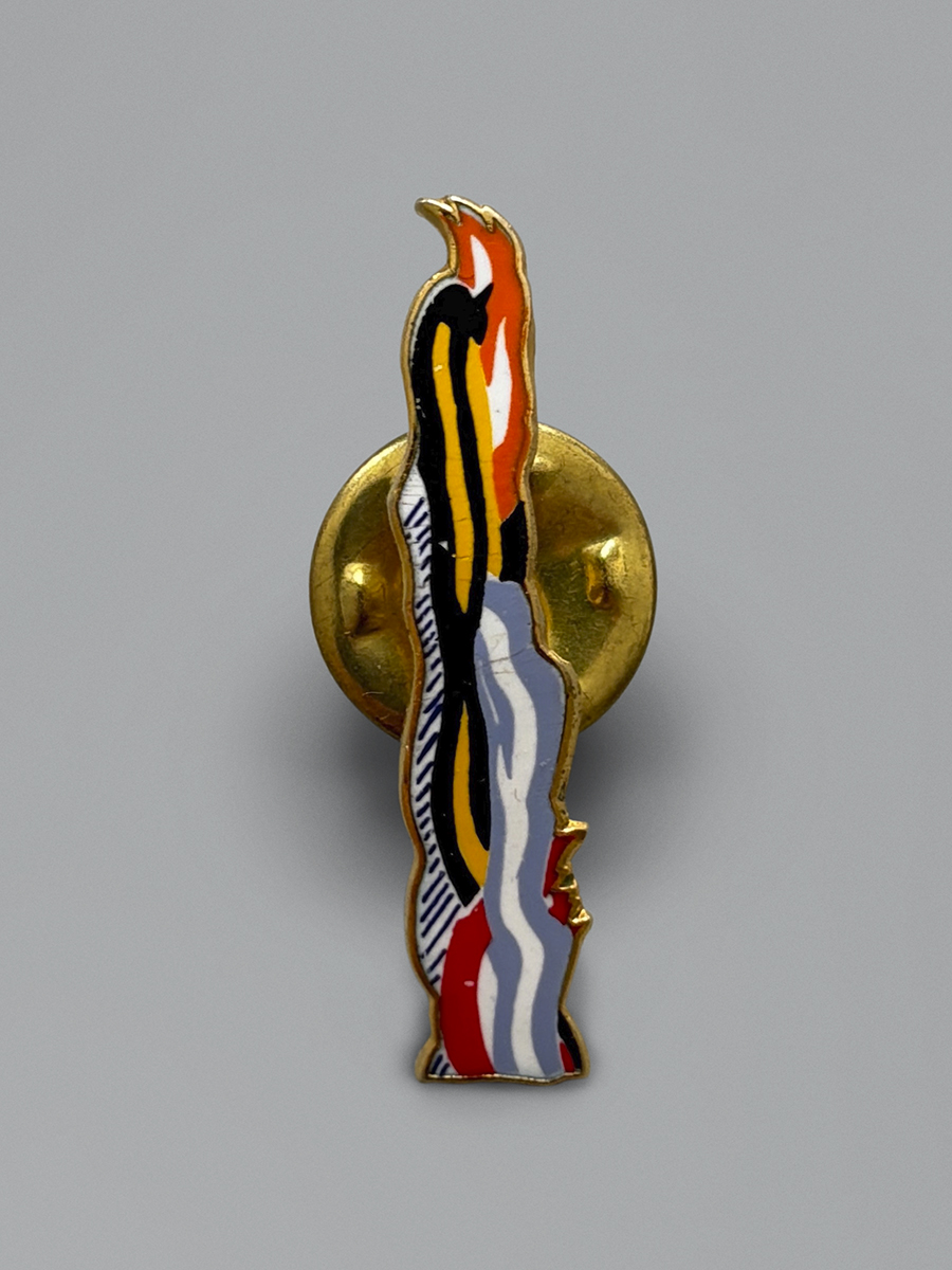 From RLF Archives: Pin replica produced in 1991 to celebrate the 175th anniversary of the Caisse des DépôtsPhoto: courtesy RLF Archives